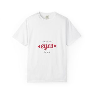Cute Romantic Eyes T-Shirt, Perfect for Anniversaries, Valentine's Day Gift, Casual Wear, Cute Gift for Her, Unisex Love Tee